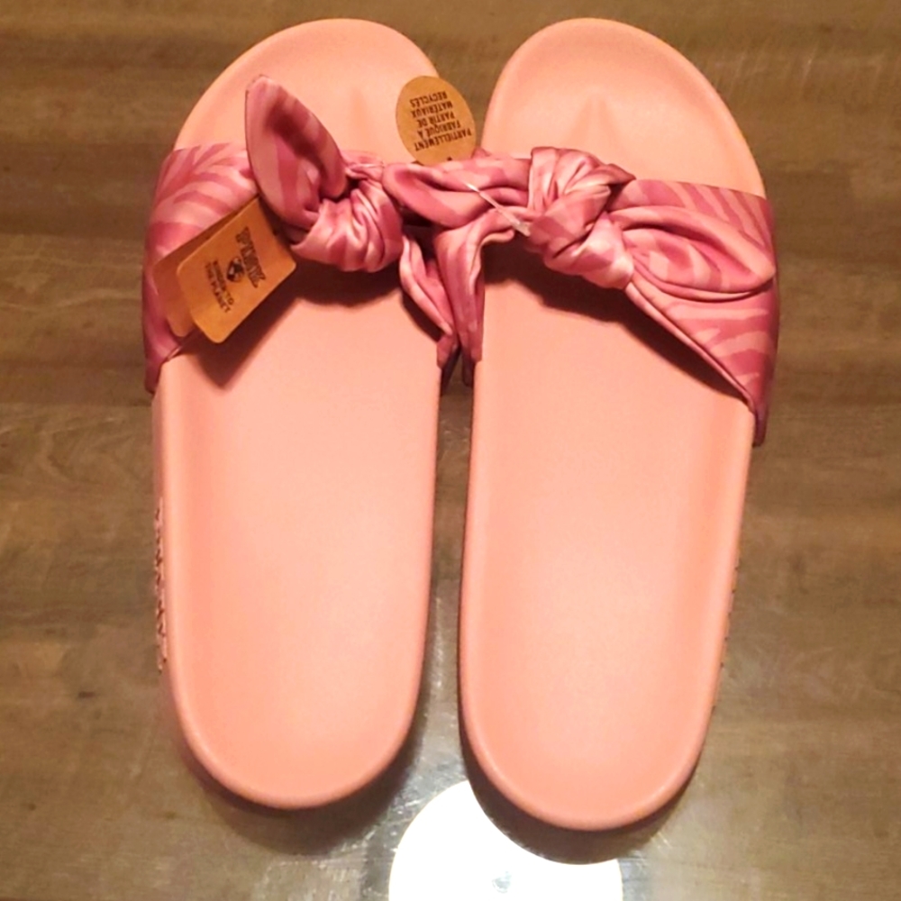 Victoria secret pink women slides size 9/10